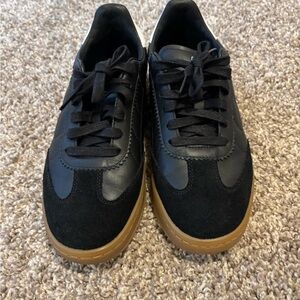 Cole Haan Black and Tan Athletic Shoes